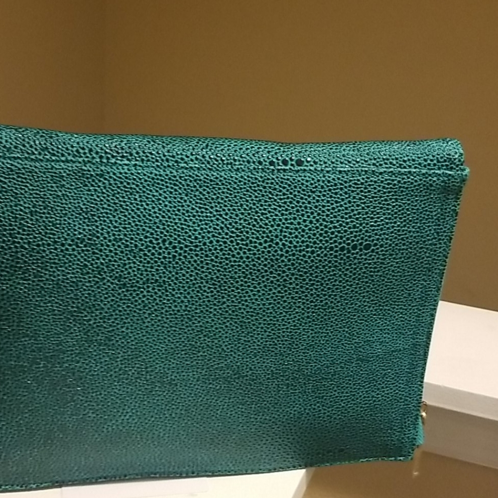 Purse - Picture 4 of 9